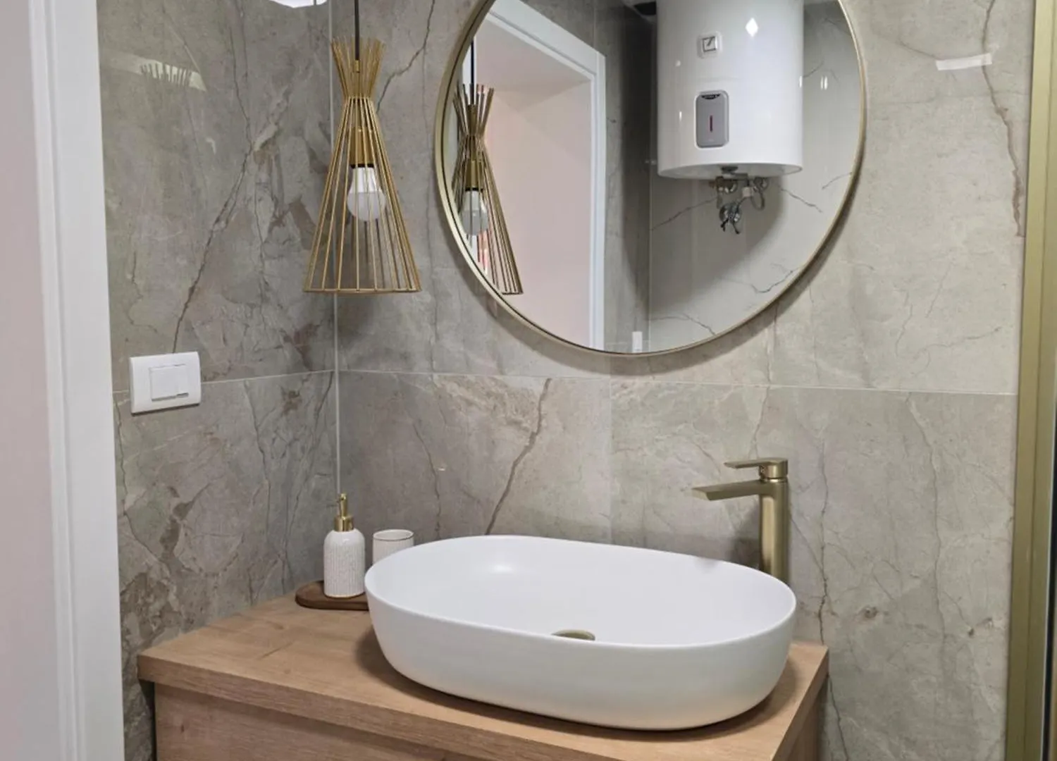 Studio Navis 0*, Pula Croatia